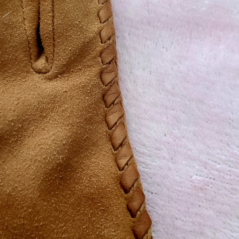 Coach Suede Gloves - Picture 5 of 5